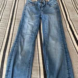American Eagle 000 jeans